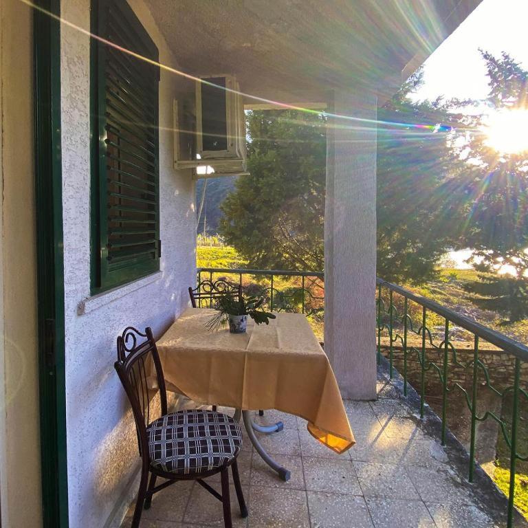 Koman Agroturizem Hotel Vila Franceze מראה חיצוני תמונה