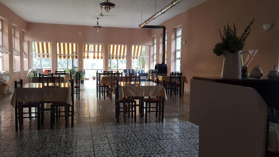 Koman Agroturizem Hotel Vila Franceze מראה חיצוני תמונה